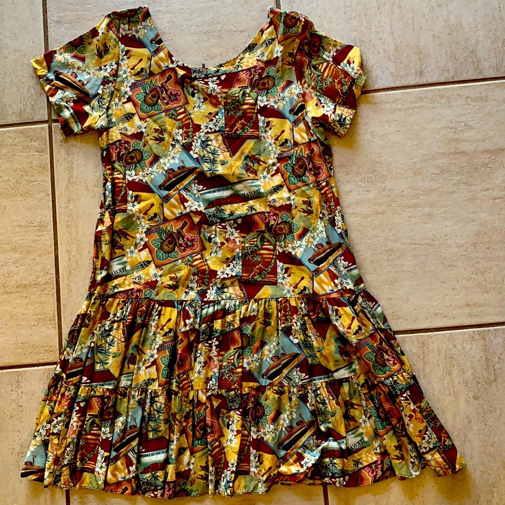 Vintage Hawaiian print dress